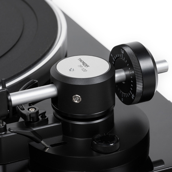 Thorens TD 204, Schwarz Hochglanz