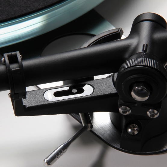 Rega Planar 6 - Weiss