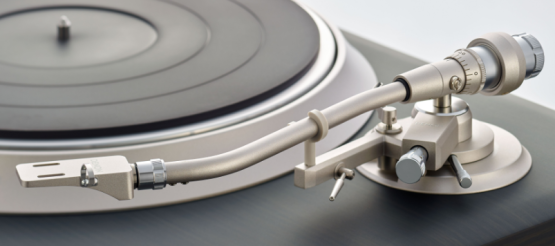 Denon DP-3000NE - DirectDrive premium HIFI Plattenspieler