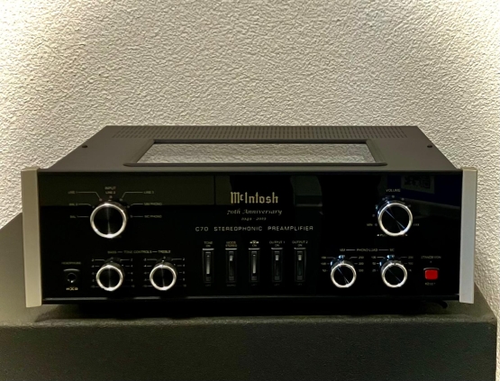 2ndHand: McIntosh C70, 70th Anniversary Edition