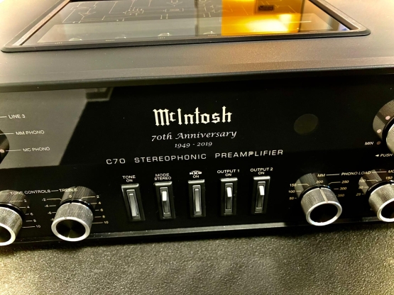 2ndHand: McIntosh C70, 70th Anniversary Edition