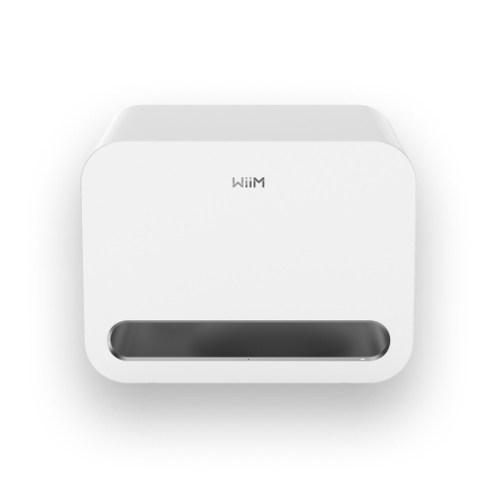 WiiM Sub Pro Aktiv-Subwoofer in weißer Ausführung mit Frontansicht.